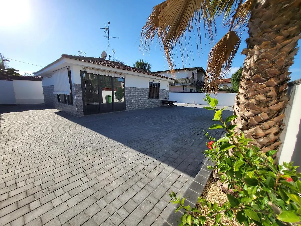 Villa Lobelia Katania 0*,